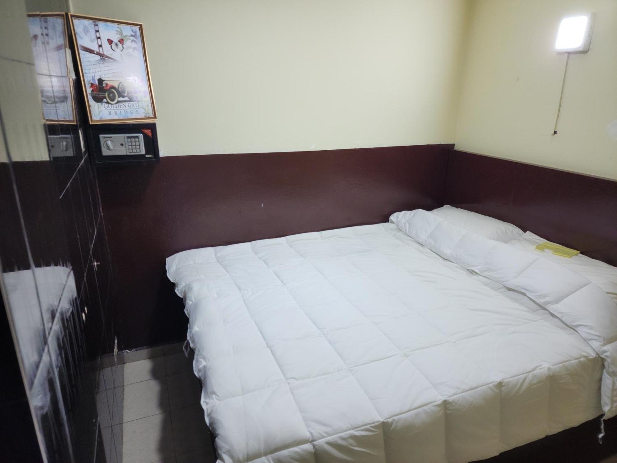 24Seven Guesthouse Kuala Lumpur Bagian luar foto