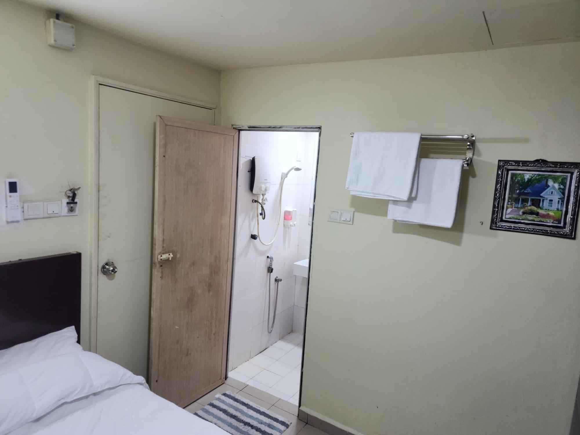 24Seven Guesthouse Kuala Lumpur Bagian luar foto
