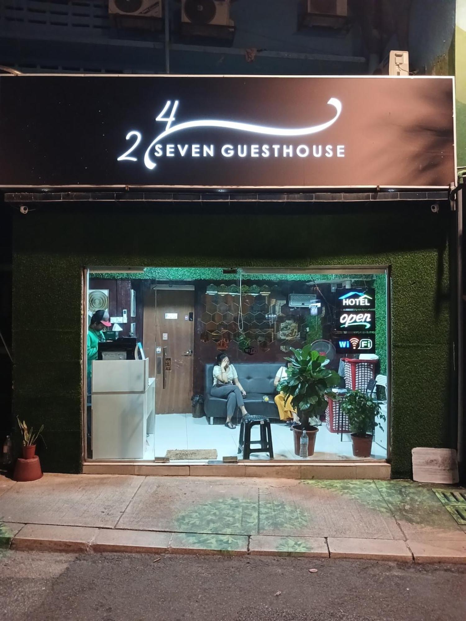 24Seven Guesthouse Kuala Lumpur Bagian luar foto